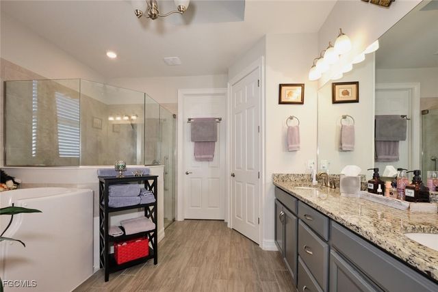 15320 Torino LN, Fort Myers, FL 33908