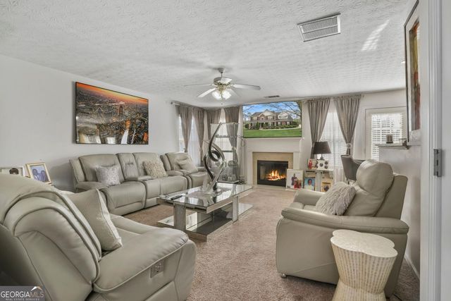 2911 Michelle Lee Drive, Dacula, GA 30019