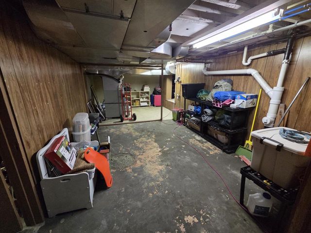 1020 N 14th STREET, Manitowoc, WI 54220