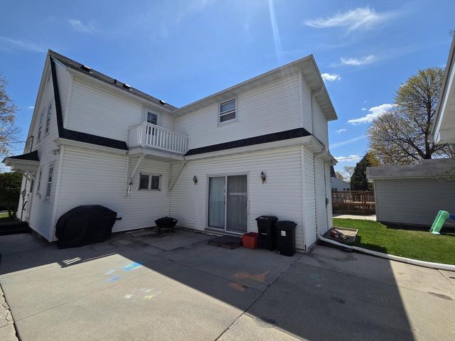 1020 N 14th STREET, Manitowoc, WI 54220