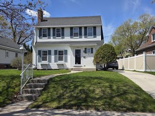 1020 N 14th STREET, Manitowoc, WI 54220