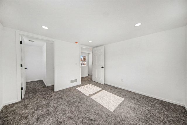 149 Mantle Avenue, Jackson, MI 49202