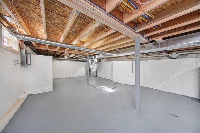 149 Mantle Avenue, Jackson, MI 49202