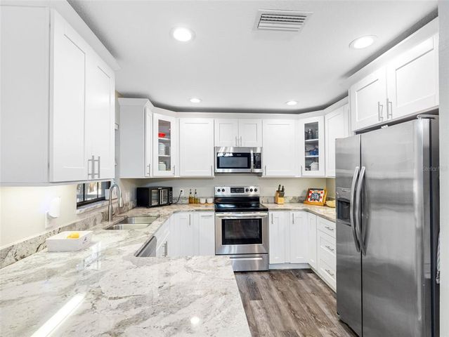 303 NATIONAL ORANGE AVENUE, Oldsmar, FL 34677