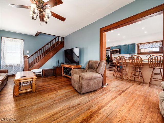 3275 Dillon Falls Road, Zanesville, OH 43701