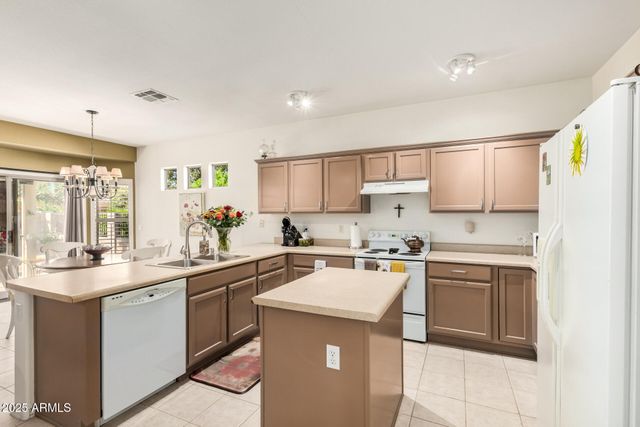 6972 S NANTUCKET Street, Chandler, AZ 85249