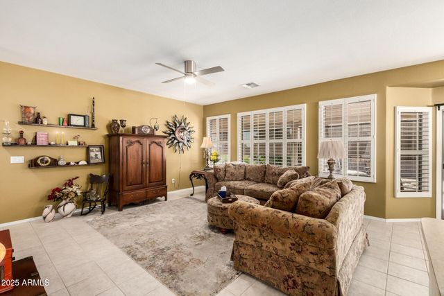 6972 S NANTUCKET Street, Chandler, AZ 85249