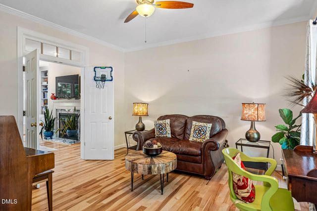 102 Buck Taylor Trail, Chapel Hill, NC 27516