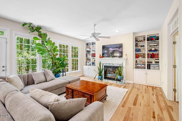 102 Buck Taylor Trail, Chapel Hill, NC 27516
