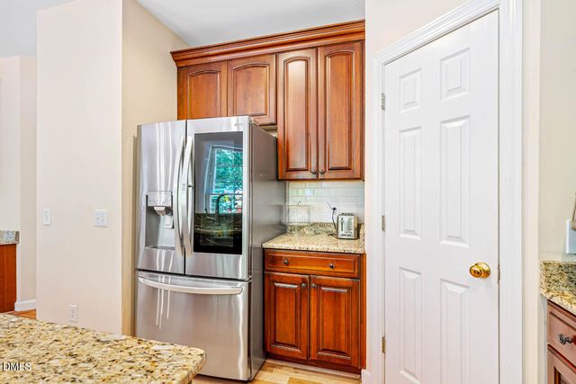 102 Buck Taylor Trail, Chapel Hill, NC 27516