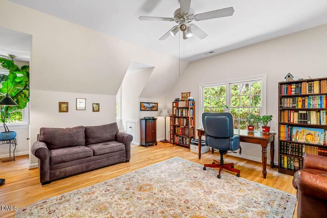 102 Buck Taylor Trail, Chapel Hill, NC 27516