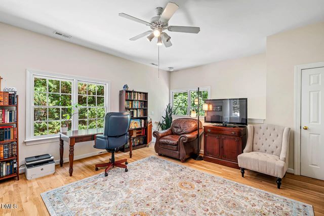 102 Buck Taylor Trail, Chapel Hill, NC 27516