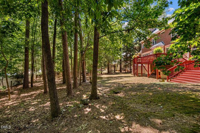 102 Buck Taylor Trail, Chapel Hill, NC 27516