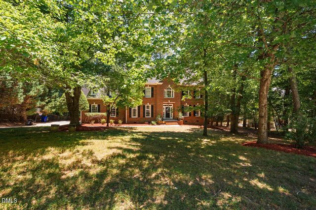 102 Buck Taylor Trail, Chapel Hill, NC 27516