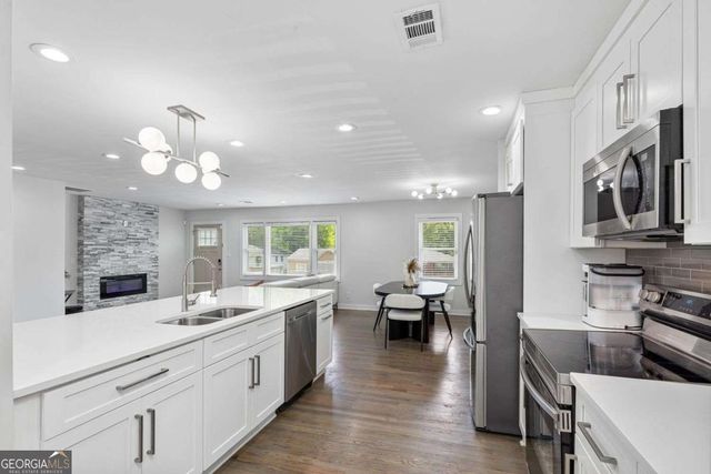 2353 Larchwood Road, Atlanta, GA 30310