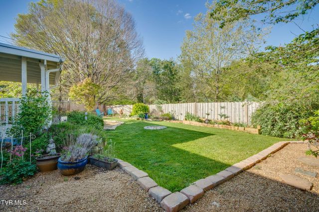 105 North 1st Avenue, Jonesborough, TN 37659