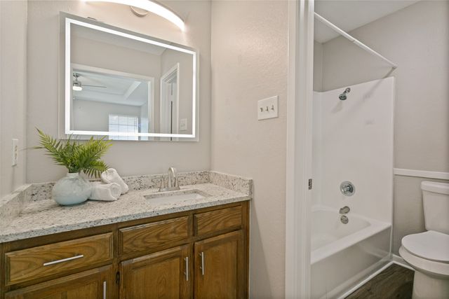 2325 Lido Lane, Arlington, TX 76015