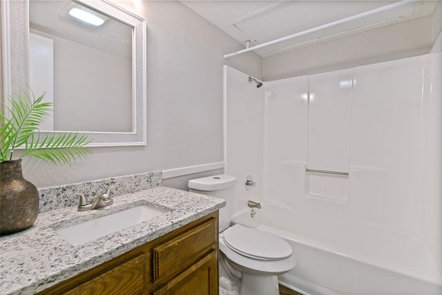 2325 Lido Lane, Arlington, TX 76015