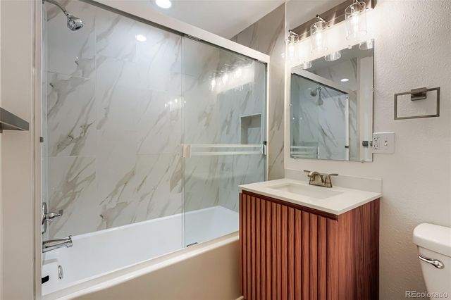 7355 E Quincy Avenue 108, Denver, CO 80237