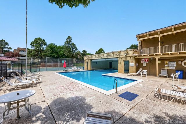 7355 E Quincy Avenue 108, Denver, CO 80237