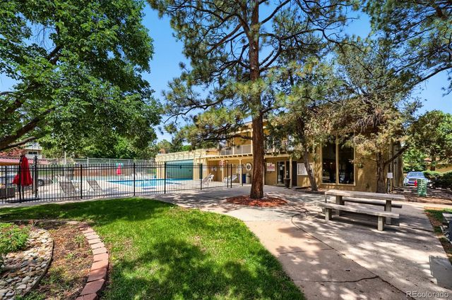 7355 E Quincy Avenue 108, Denver, CO 80237