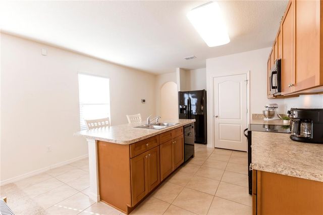2818 TATON TRACE, New Smyrna Beach, FL 32168