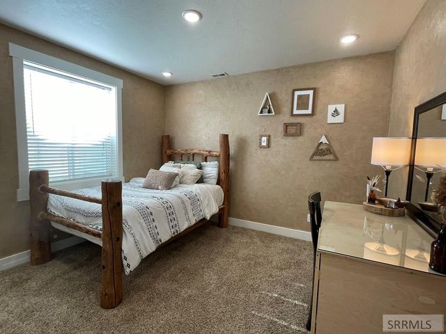 431 W 300 N, Blackfoot, ID 83221