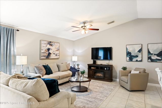 312 Nogales Avenue NE, Palm Bay, FL 32907