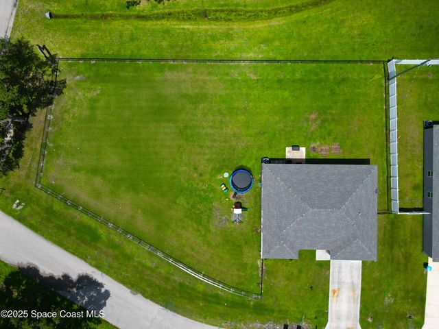 312 Nogales Avenue NE, Palm Bay, FL 32907