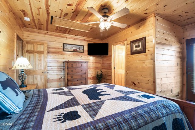 2822 Seth Road, Pigeon Forge, TN 37863