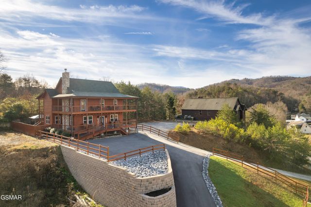 2822 Seth Road, Pigeon Forge, TN 37863