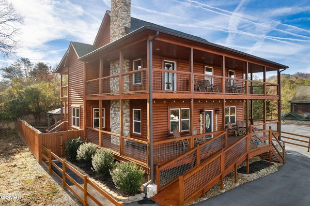 2822 Seth Road, Pigeon Forge, TN 37863