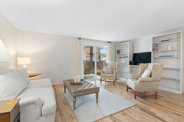 28 B Stonehouse Lane, Keene, NH 03431