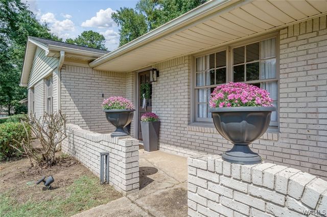 655 Woodridge, Tuscaloosa, AL 35406
