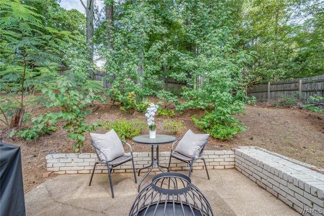 655 Woodridge, Tuscaloosa, AL 35406