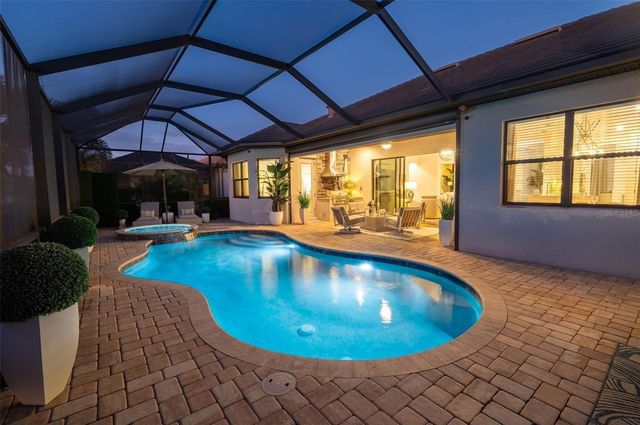 6016 NICKLAUS COVE, Bradenton, FL 34211