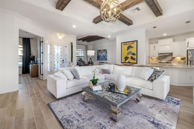 6016 NICKLAUS COVE, Bradenton, FL 34211