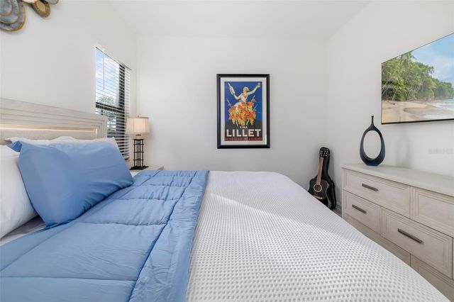 6016 NICKLAUS COVE, Bradenton, FL 34211