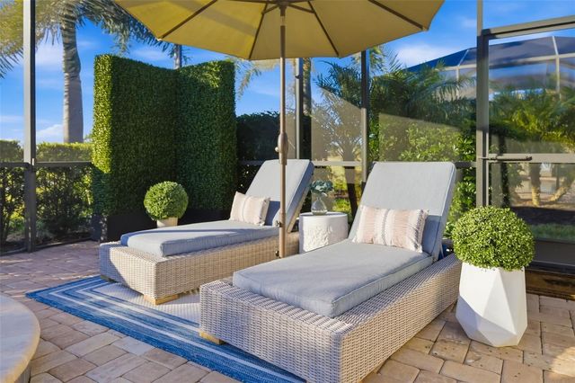 6016 NICKLAUS COVE, Bradenton, FL 34211