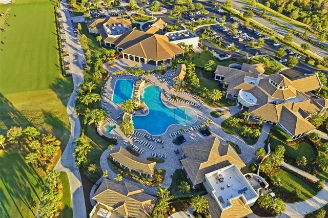 6016 NICKLAUS COVE, Bradenton, FL 34211