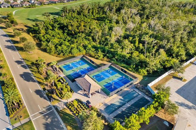 6016 NICKLAUS COVE, Bradenton, FL 34211