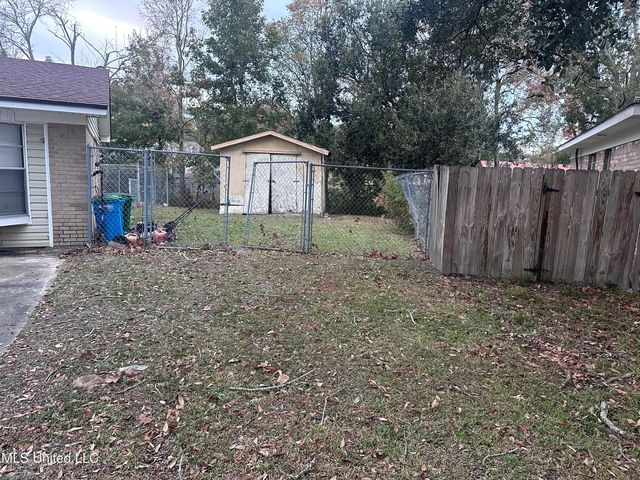 5013 Cambridge Drive, Pascagoula, MS 39581