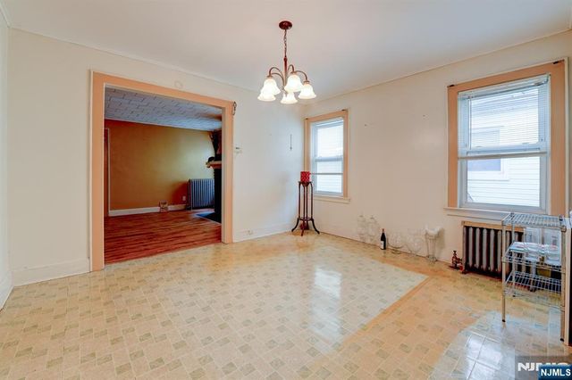 147 4th Avenue, East Orange, NJ 07017