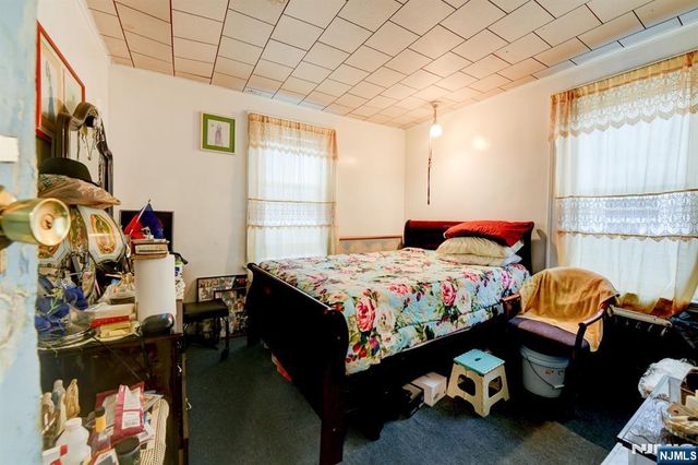 147 4th Avenue, East Orange, NJ 07017