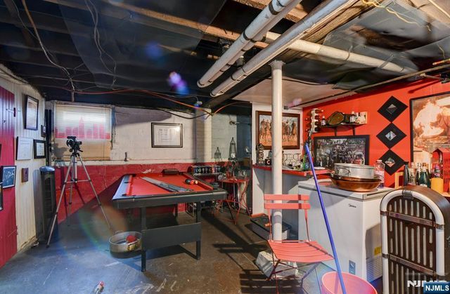 147 4th Avenue, East Orange, NJ 07017
