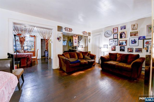 147 4th Avenue, East Orange, NJ 07017