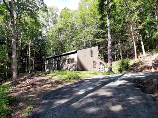 46 Jay Hill Road, Hartford, VT 05059