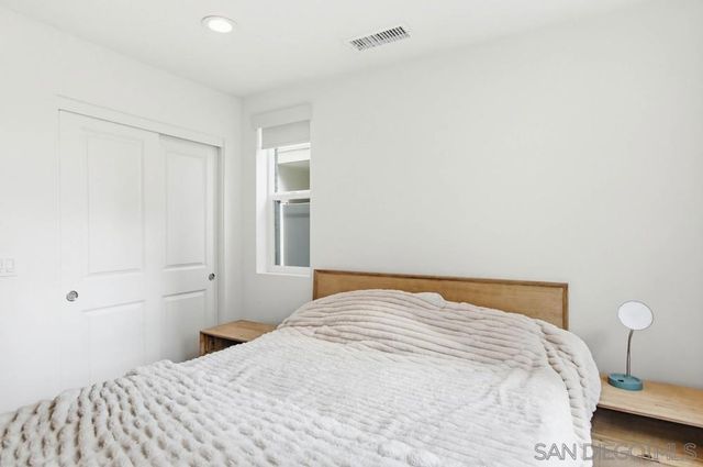 8025 Silvercrest Way, San Diego, CA 92126