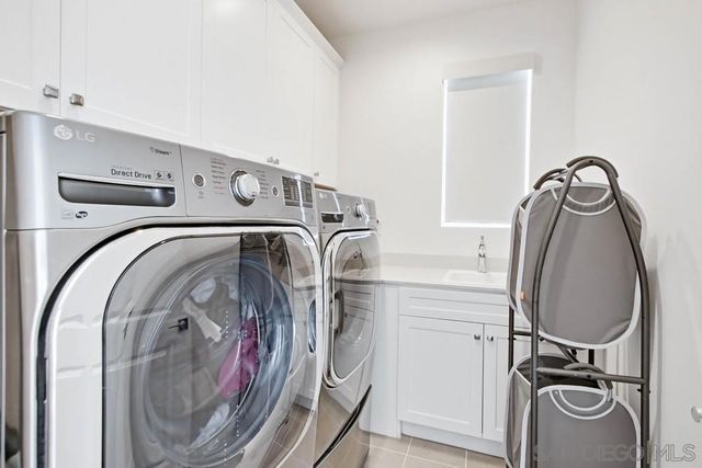 8025 Silvercrest Way, San Diego, CA 92126