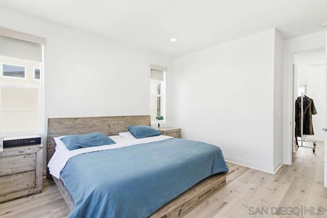 8025 Silvercrest Way, San Diego, CA 92126